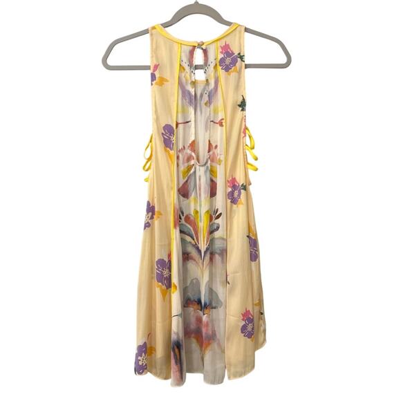 Free People Side Cut Out Flowy Floral Yellow Casual Dress Size Women's XS NWT - Picture 2 of 4